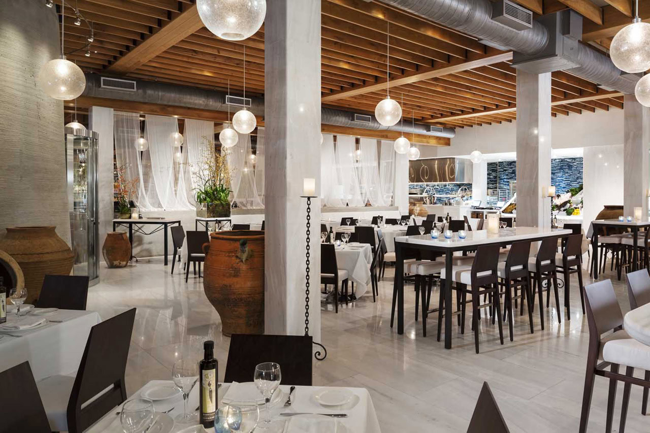 Estiatorio Milos Miami dining room